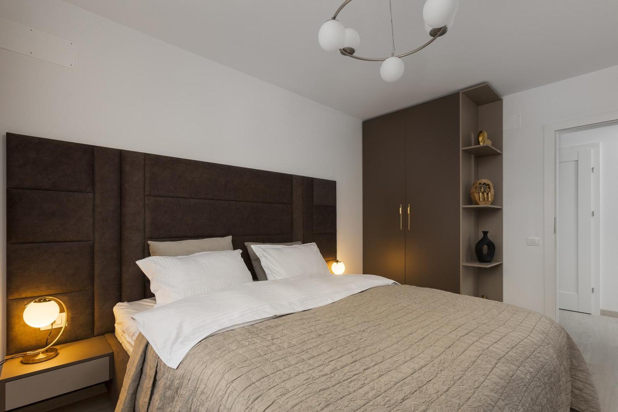Apartment Chic At Urban