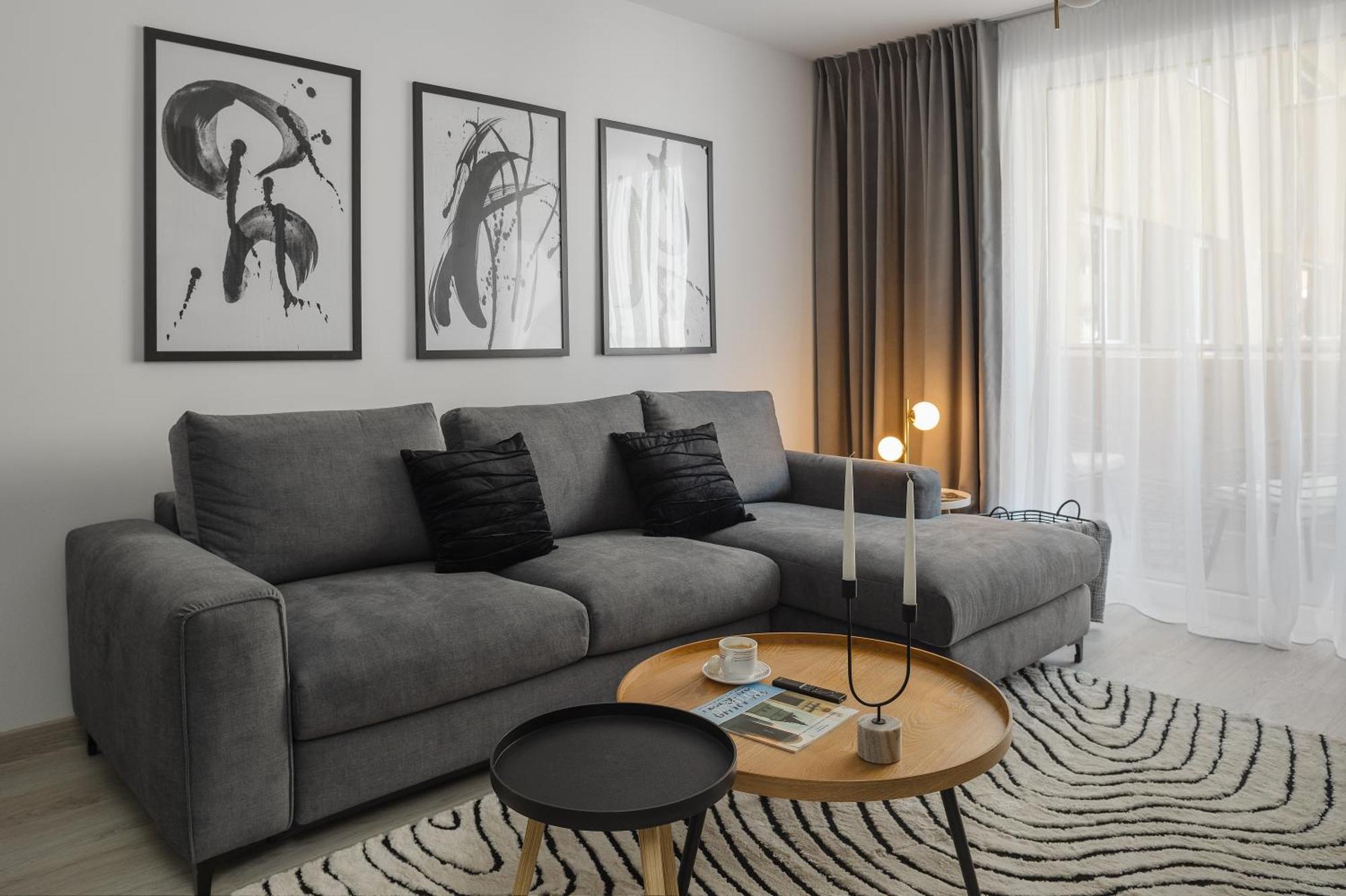 Chic At Urban Apartment *